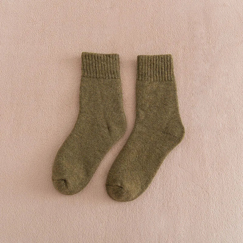 Winter Women's Thick Warm Harajuku Retro Socks – Cozy 25% Wool Cotton Blend (5 Pairs)
