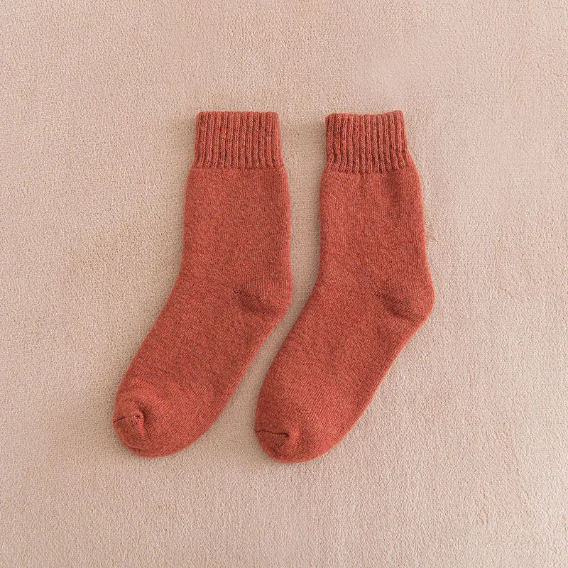 Winter Women's Thick Warm Harajuku Retro Socks – Cozy 25% Wool Cotton Blend (5 Pairs)